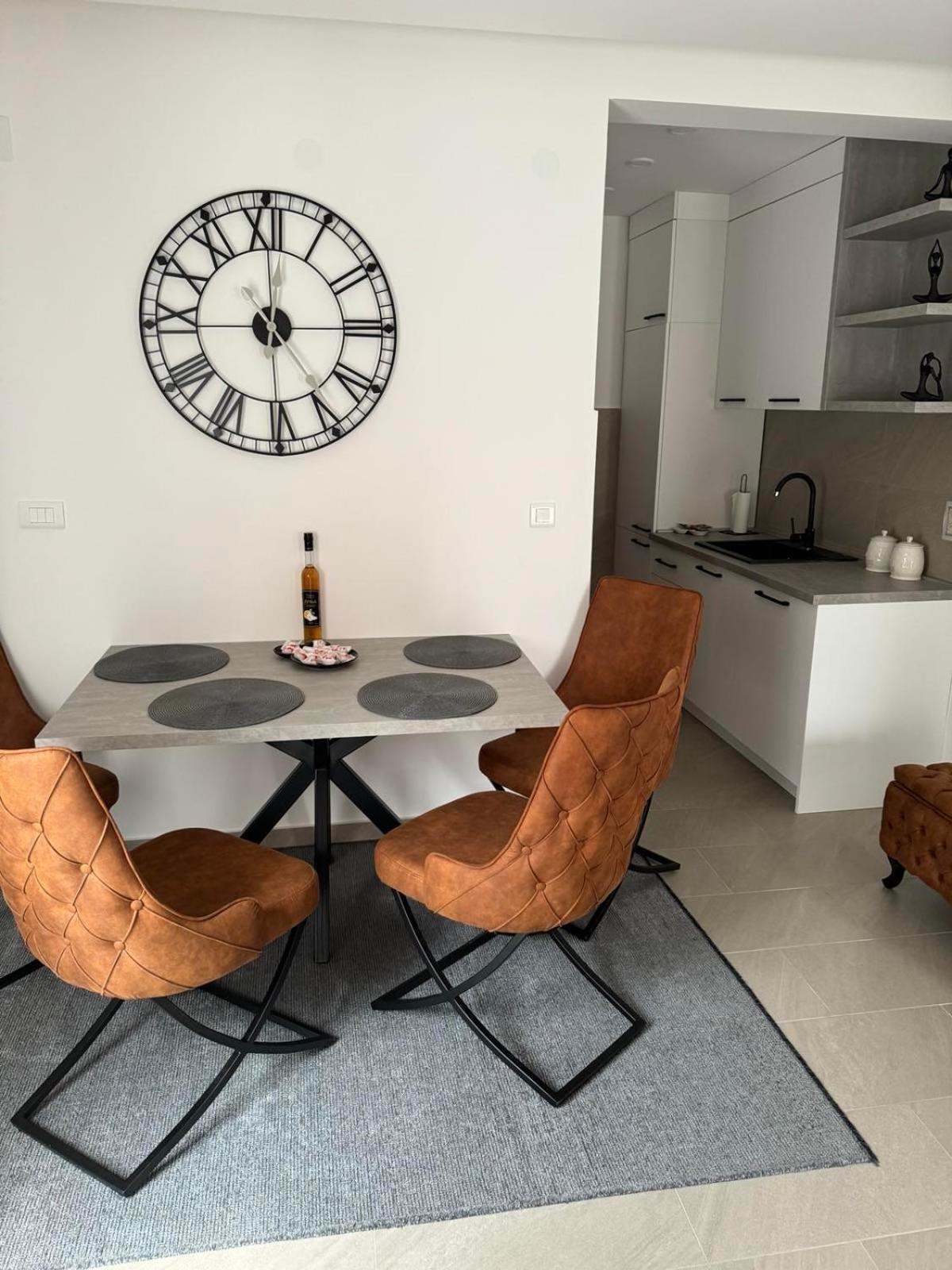 Apartman Anna Atina Budva Exterior foto