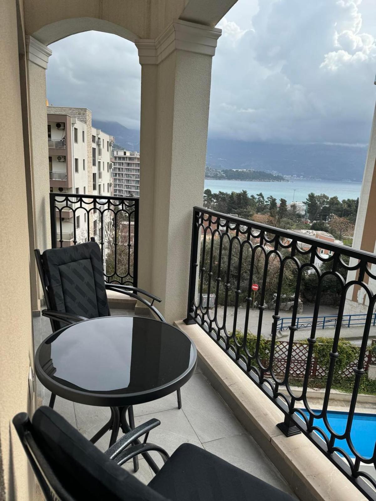 Apartman Anna Atina Budva Exterior foto